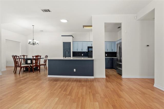 Building Photo - 5843 Westhaven Dr