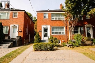 Building Photo - 946 EGLINTON Ave