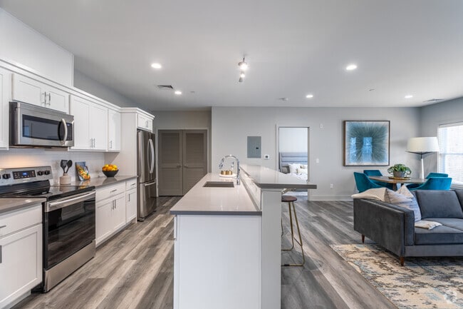 Interior Photo - The Mews at Sandy Hook