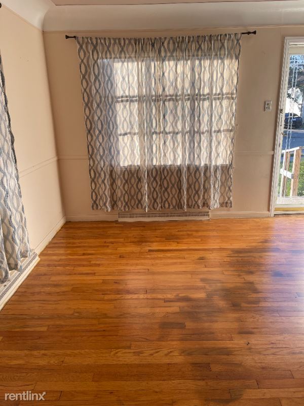 Foto del edificio - 2 br, 1 bath House - 2430 Fern