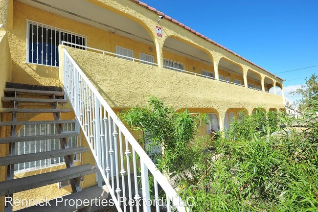 Foto del edificio - 480 Rexford Dr