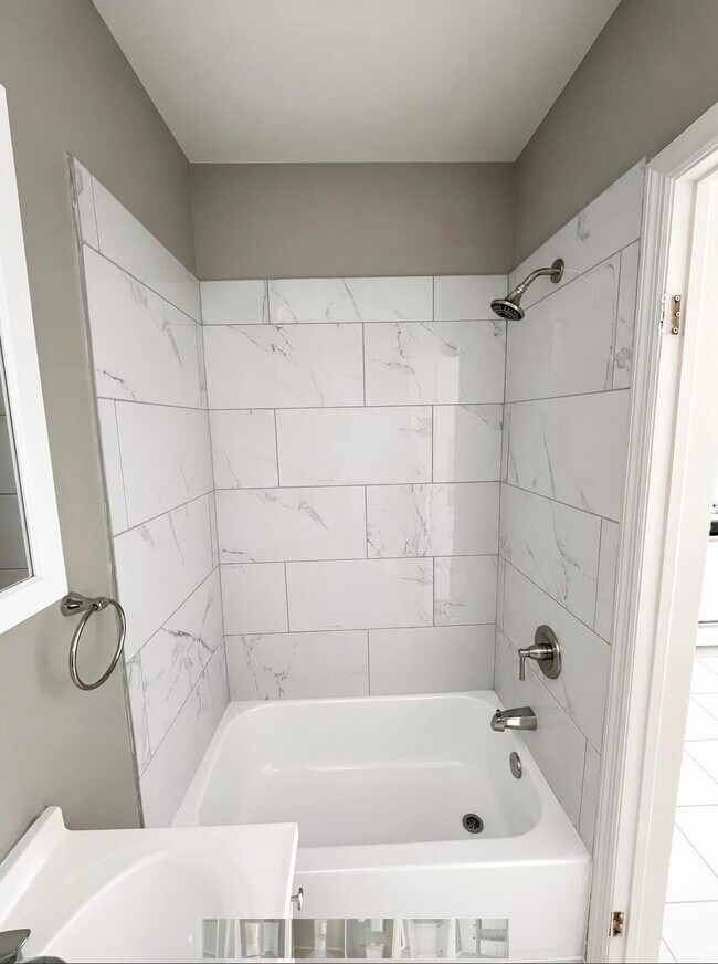 Foto del edificio - 325 37th St