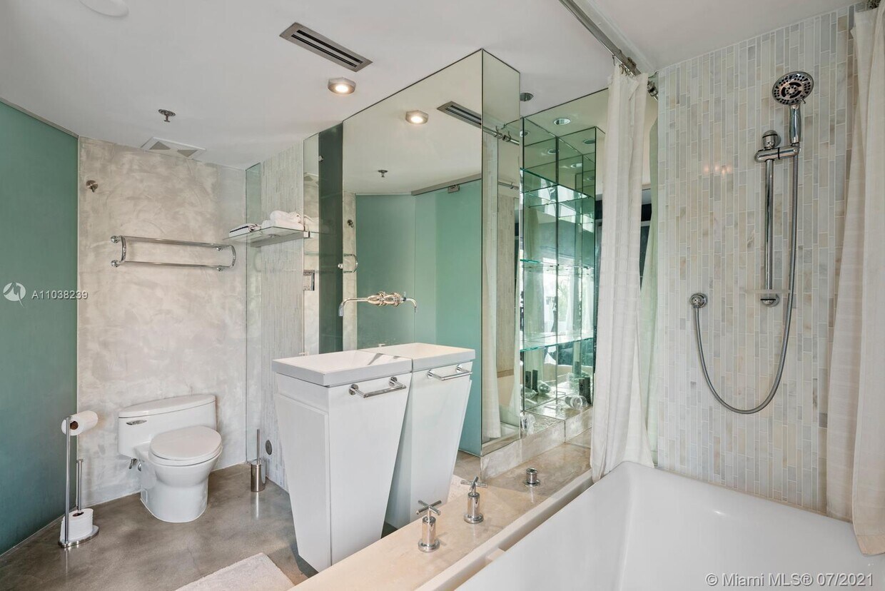Foto principal - 828 3rd St