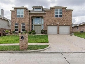 Building Photo - 605 Tripp Tr
