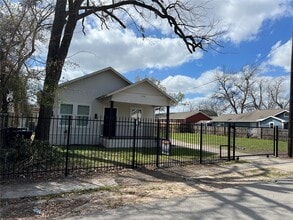 Building Photo - 1148 Panama St