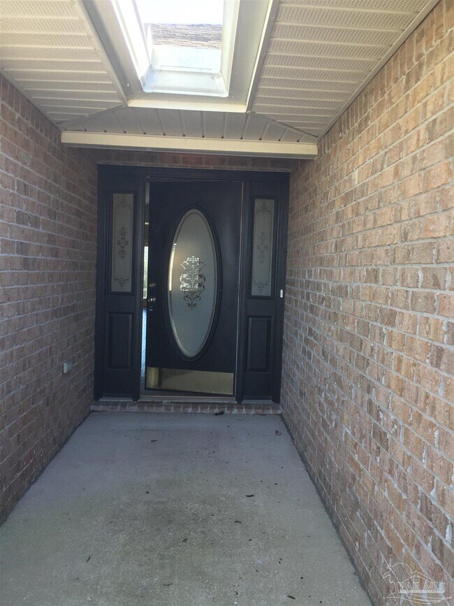 Foto del edificio - 1173 Sterling Point Dr