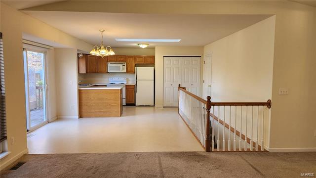 Building Photo - 537 Oak Hill Dr