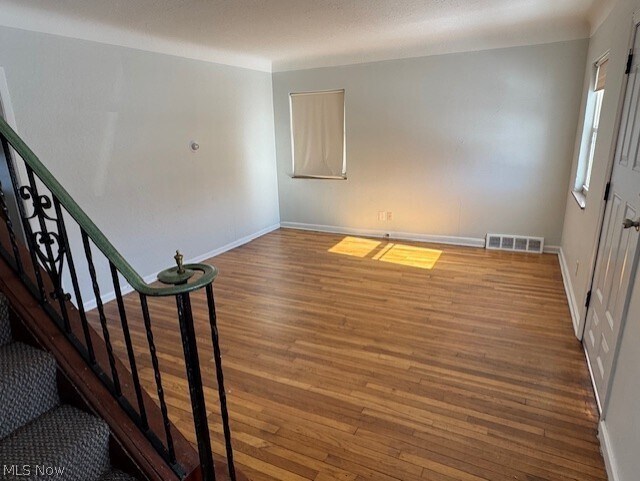 Foto del edificio - 455 E 200th St