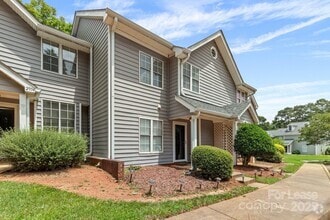 Building Photo - 2952 Iron Gate Ln