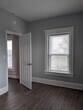 Foto principal - 103 S Main St