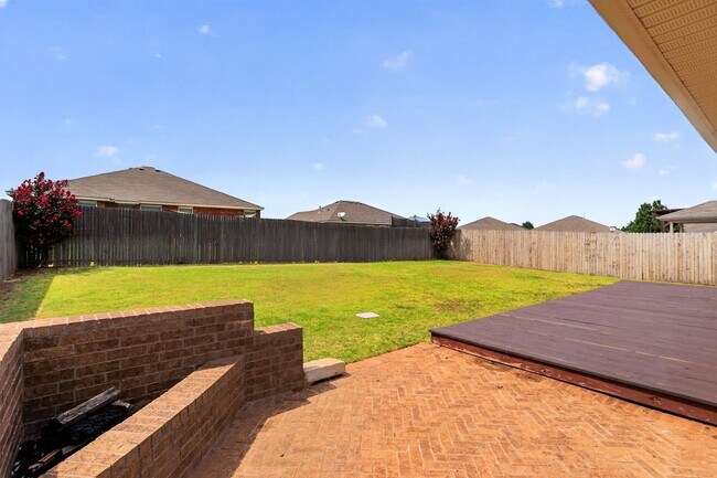 Building Photo - 13113 Camden Dr