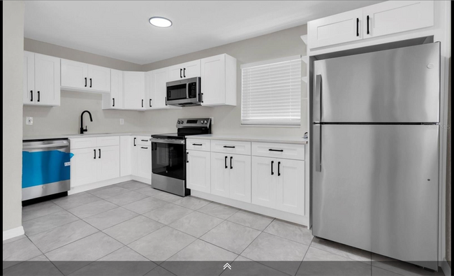 Foto del edificio - 1900 45th St S