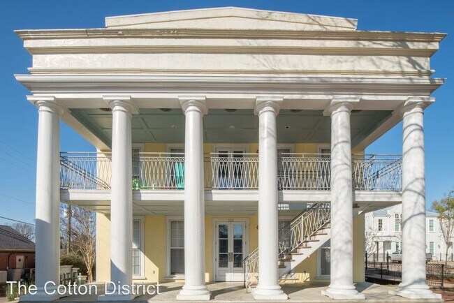 Foto del edificio - 513 University Dr