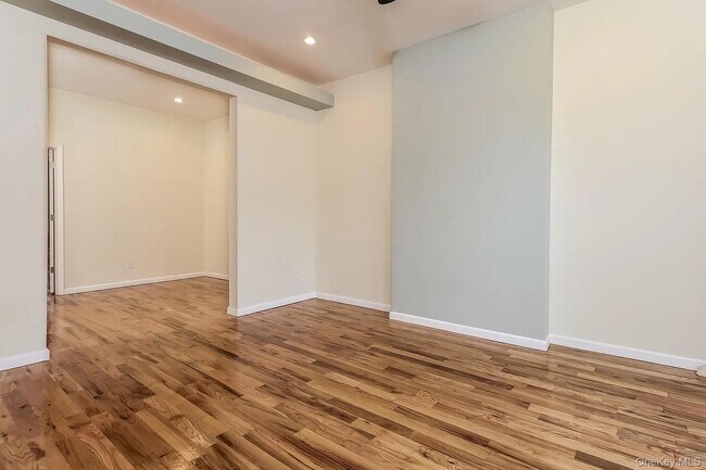 Foto del edificio - 21 Dewey Pl