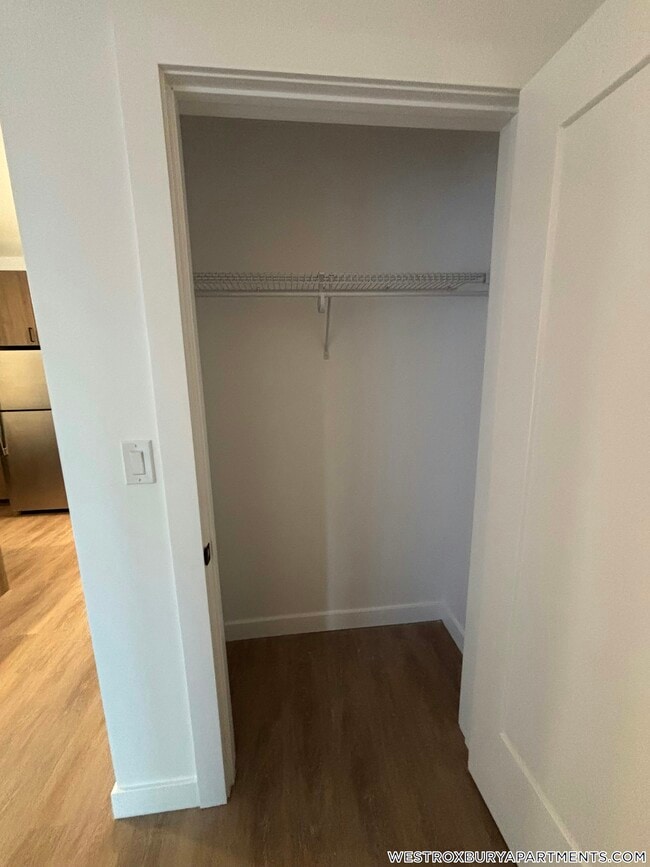 Building Photo - 199 Gardner St