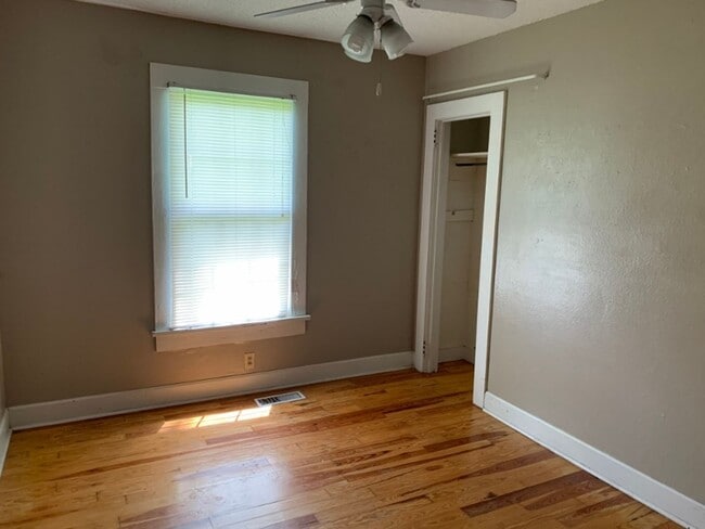 Photo - 3 bed 2 bath house by FSU and TCC!! Available August 2026!