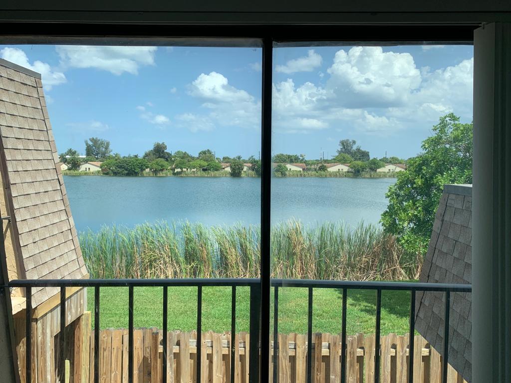 Primary Photo - 5304 Waterview Cir