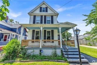 Building Photo - 3116 W 88th St