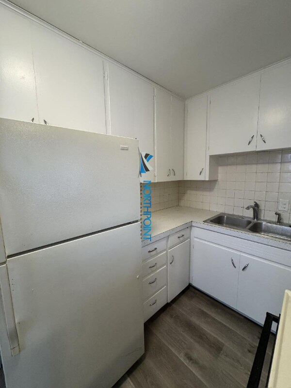 Foto del edificio - 1702 SW McArthur St