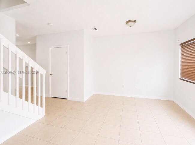 Foto del edificio - 3007 SE 17th Ave