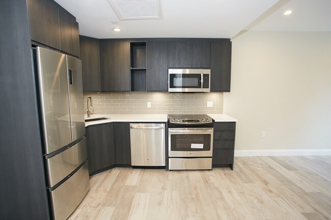 Foto del edificio - 31-77-77 37th St
