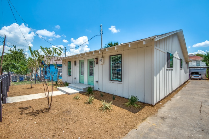 Photo - 410 Lansing St (Dallas, TX)