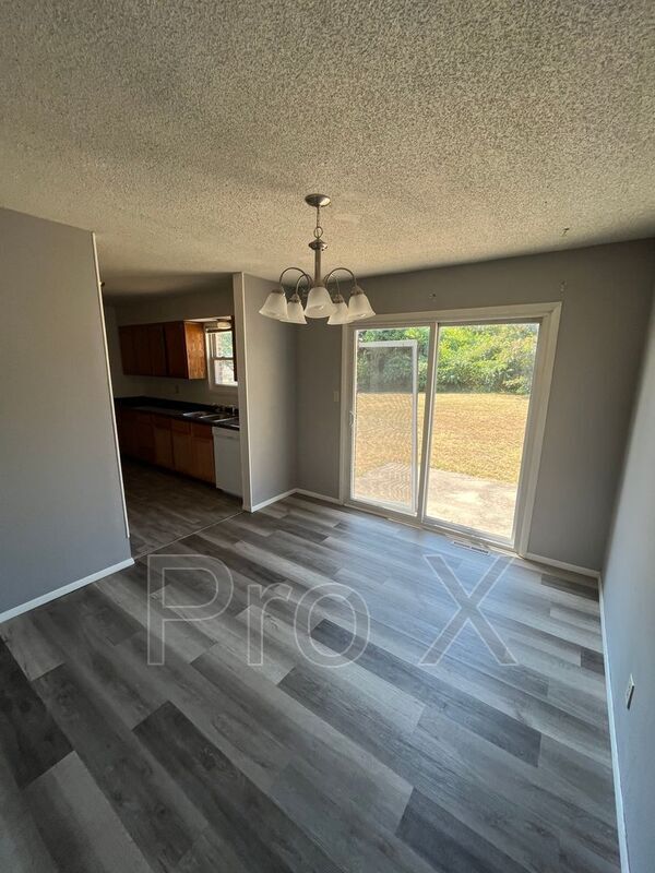 Foto del edificio - 3835 College View Dr