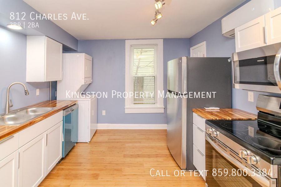 Foto principal - Gorgeous 3 Bedroom House!!