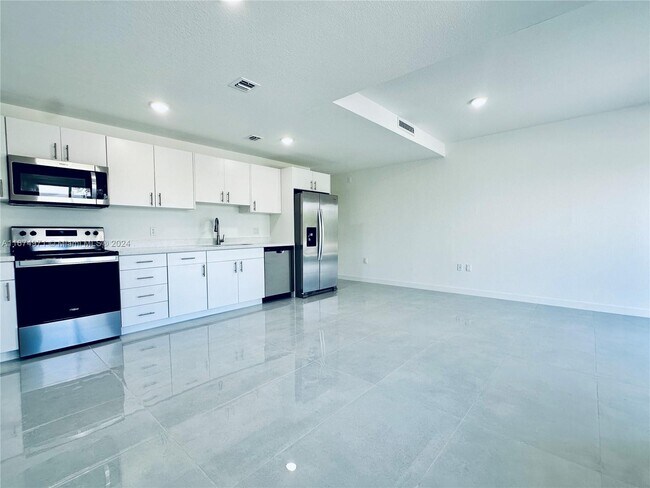 Foto del edificio - 14546 SW 260th St