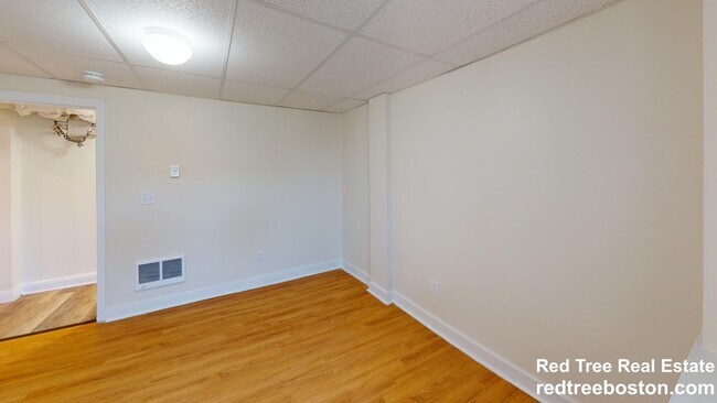 Photo - 1632 Commonwealth Ave Apartment