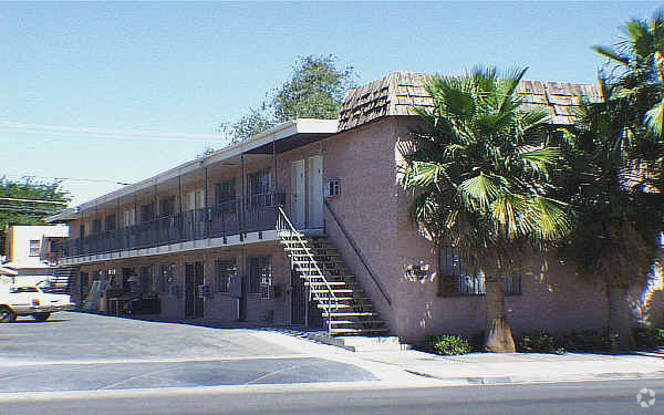 Building Photo - Horizon Studio Apartments