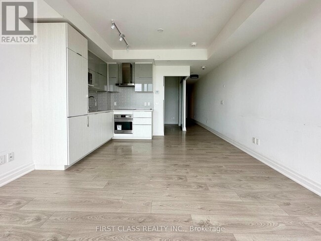 Building Photo - 10 Rouge Valley Dr W