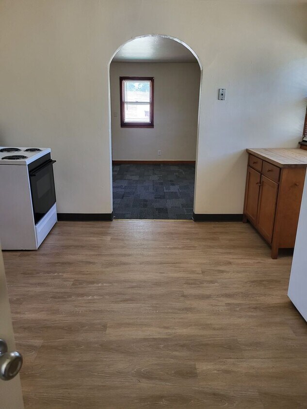 Foto principal - 1226 Berner St