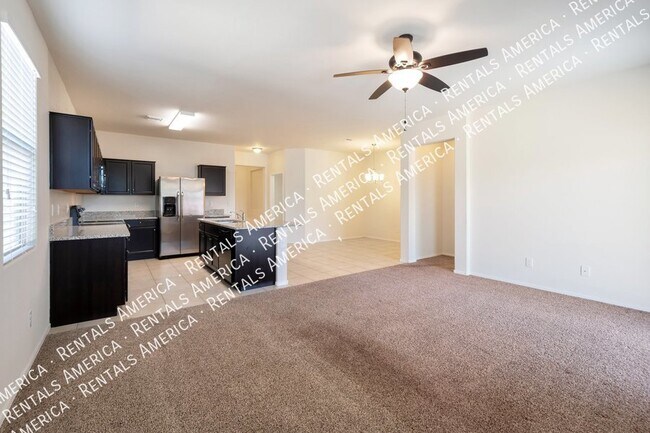 Building Photo - 5065 E Black Opal Ln
