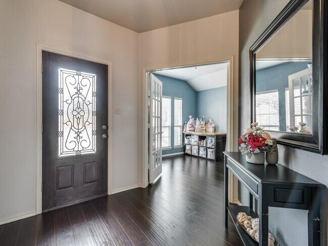 Foto del edificio - 1729 Burl Ln