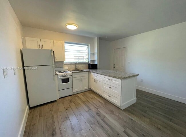 Foto del edificio - 1810 SW 33rd Ave