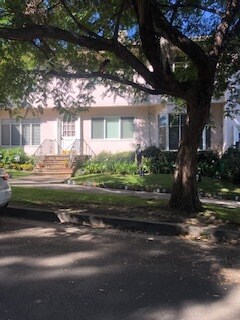 Foto principal - 10409 Almayo Ave