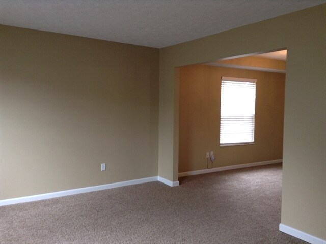 Building Photo - 6544 Thistle Grove
