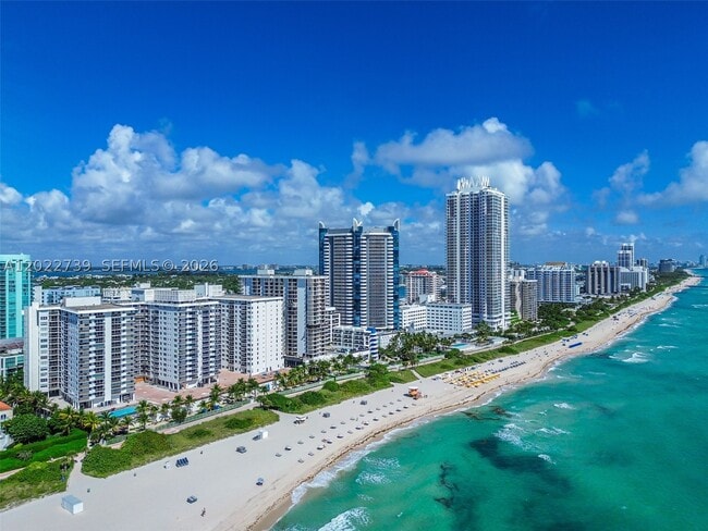 Building Photo - 6039 Collins Ave