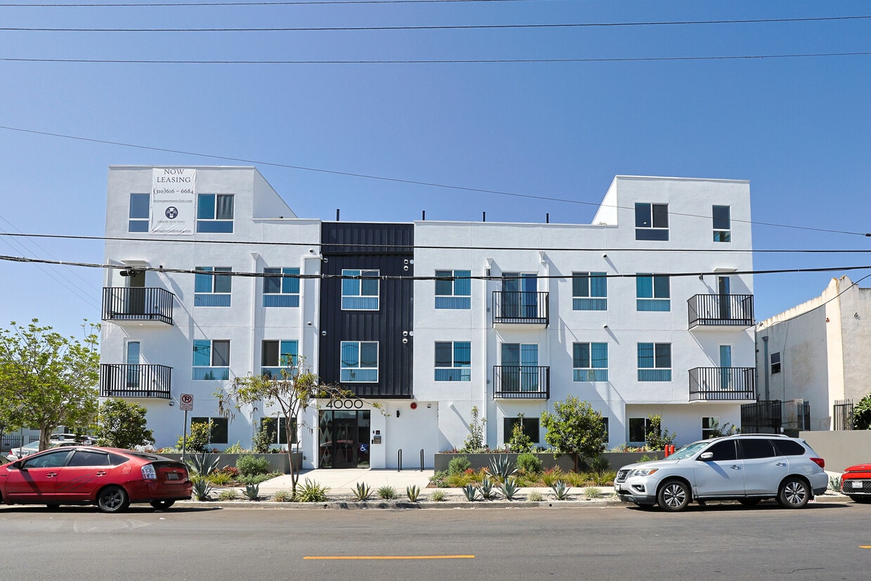 Primary Photo - 4000 Mont Clair Street
