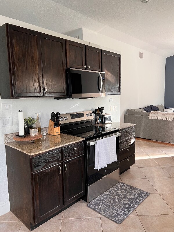 Foto del edificio - 280 Buccaneer St NE