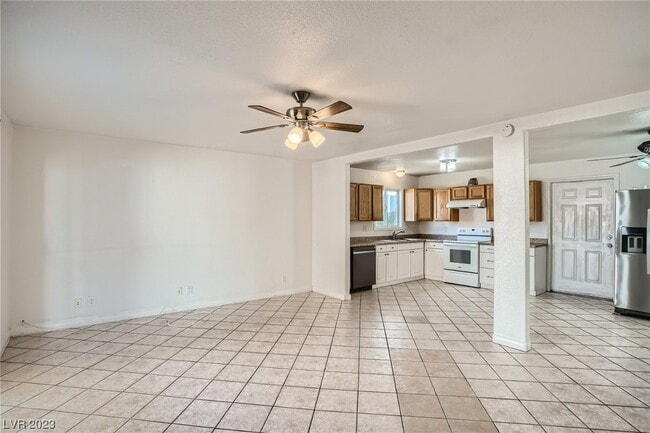 Building Photo - 6124 Edgewood Cir