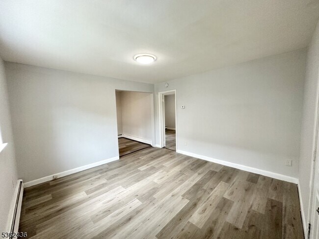 Foto del edificio - 37 Harrison Ave