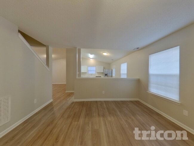 Building Photo - 4932 Aldersbrook Dr