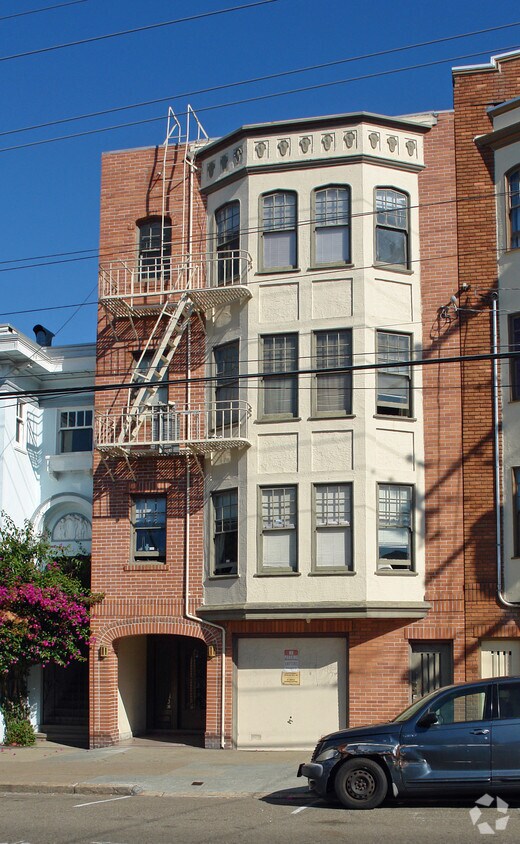 Building Photo - 1944 Anza St