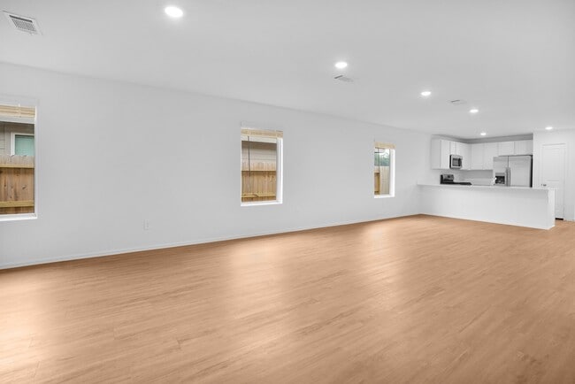 Building Photo - 17155 Quaking Aspen Ln