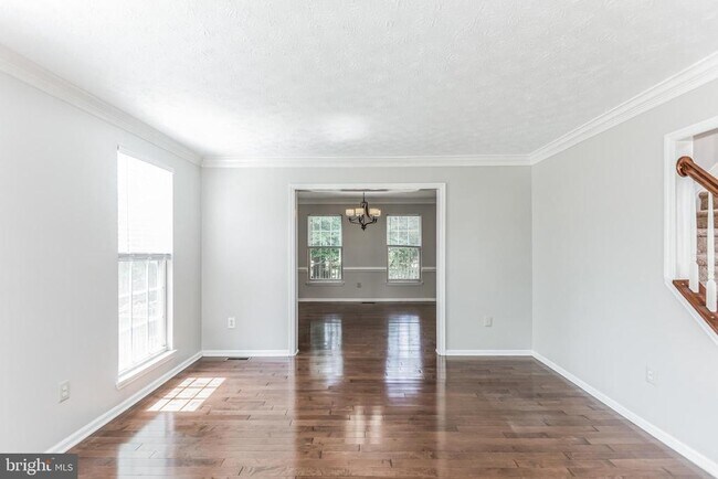 Building Photo - 1650 Wickham Way