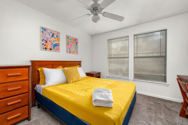 Foto del edificio - 2505 Livingston Ave
