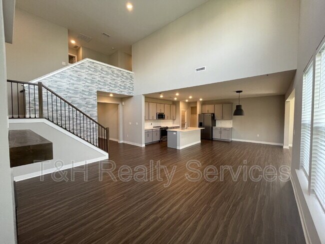 Foto del edificio - 3728 Drummore Pl