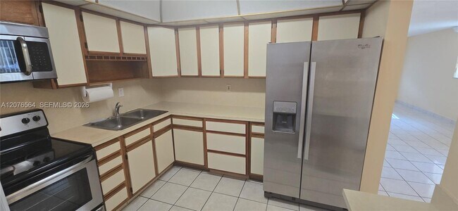 Foto del edificio - 14165 SW 87th St